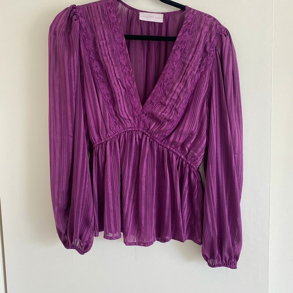 pretty little sister Tops - Purple, tailored waist, women’s long sleeve sleeve shirt. perfect condition